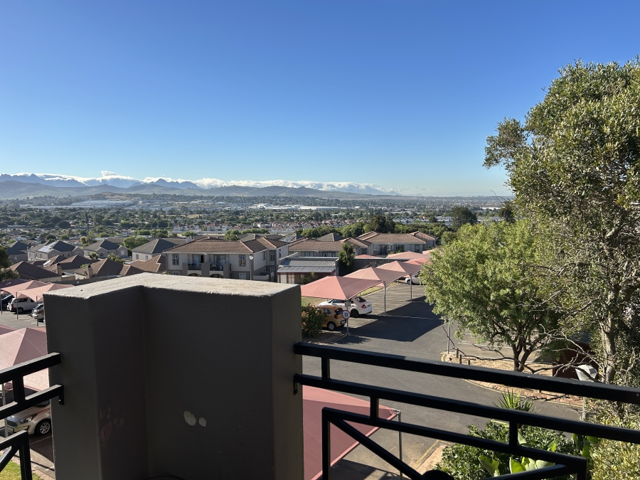 2 Bedroom Property for Sale in Vredekloof Heights Western Cape